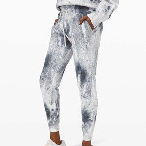 NWT lululemon Warm Down Jogger 28'' Marble Dye